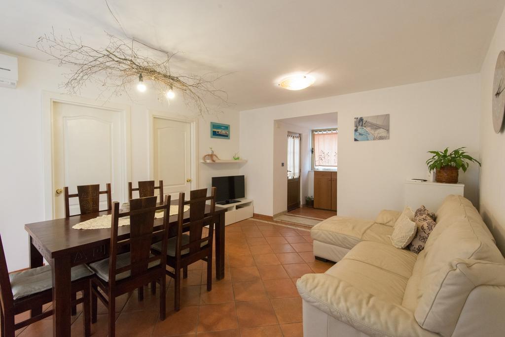 Apartment Roberta Rijeka Eksteriør bilde